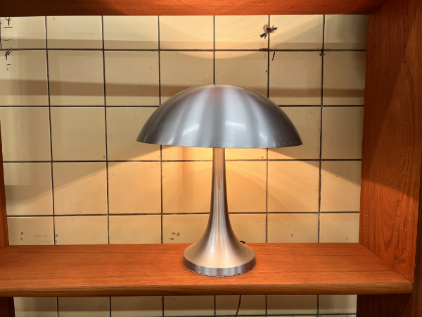 Picture of Chrome mushroom lamp by Louis Kalff for Philips