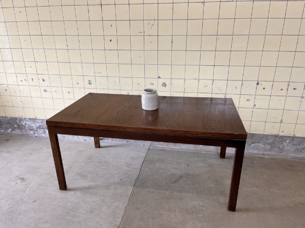 Picture of Extendable Dining Table in Wengé