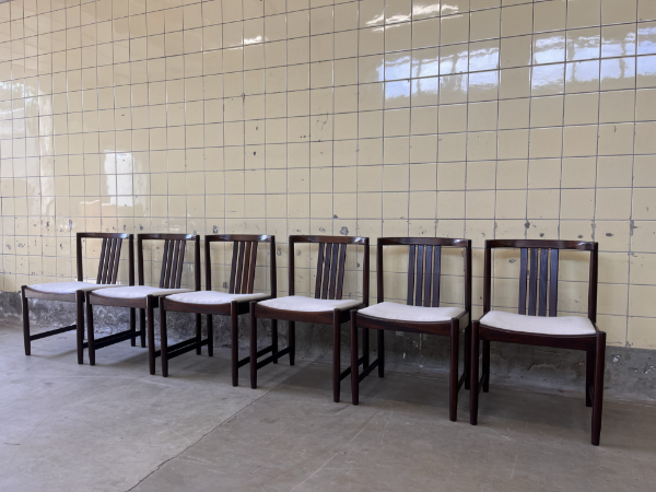 Picture of Set of Six Vintage Illum Wikkelsø Dining Chairs